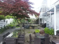 Rosendal Turisthotell Hotels near Fjellhaugvatn foss