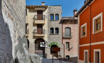 Hostería El Bodegón de Gredos - Housity