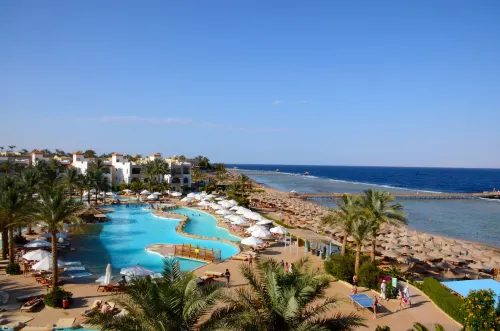 Rehana Royal Beach Resort - Aquapark & Spa - Family & Couples Only - Premium Ultra All-Inclusive 24H Hotels in Qesm Sharm Ash Sheikh