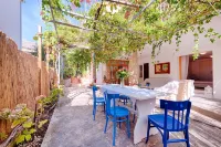 Apartments Mediteraneo Hotels in Podglavica