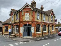 The Six Bells Hotel di Cliffe