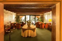 艾爾伯格艾莫雷託酒店