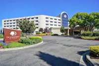 DoubleTree by Hilton Hotel Pleasanton at the Club Hotels near Harrington Gallery