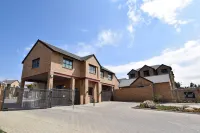 Kyalami Creek Hotels in Midrand