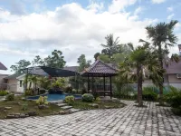 RedDoorz Syariah Plus Near Banyuwangi Airport Hotels in Kabat