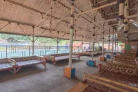 RedDoorz Resort Syariah @ Batu Apung Purwakarta Hotels in Bojong