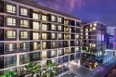 Citadines Grand Central Sri Racha Отели в г. Si Racha