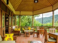 Ichumbi Gorilla Lodge Hotels in Bufumbira