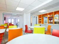 Premiere Classe Montelimar - les Tourettes Hotels in Drome