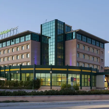 Holiday Inn BOLOGNA - FIERA by IHG