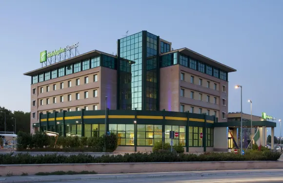 Holiday Inn 博洛尼亞 - 展覽中心