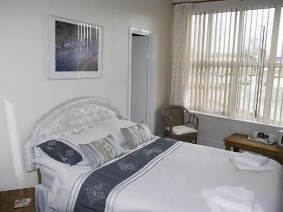 Fourways Guest House