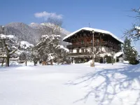 Alpenhof Landhotel Restaurant Hôtels à : Oberaudorf