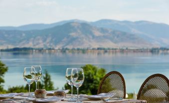 Limneon Resort & Spa