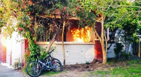 St Kilda East Backpackers' Hostel Отели рядом с достопримечательностью «Point Ormond Lookout»