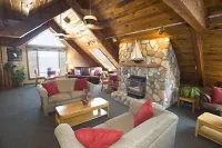 Pinestead Reef Resort