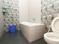 Villa Private Pool Syariah Musim Liburan Hotels in Junrejo