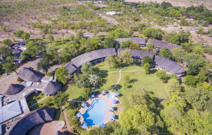 Azambezi River Lodge