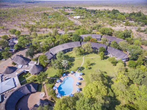 Azambezi River Lodge