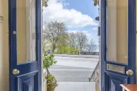 Weston Hotel - parking