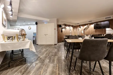 отель Луидор