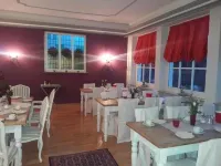 Gasthaus Krone Schmitt KG Hotels in der Nähe von Weingut Schenk