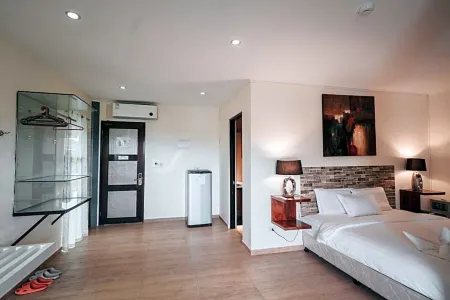 Alona Northland Resort