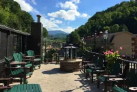 Baymont by Wyndham Gatlinburg on the River - 2-Star