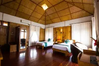 Royal Nadi Resort - breakfast