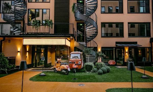 Hotel F6