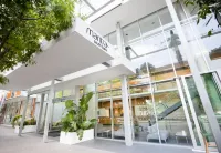 Mantra South Bank Brisbane Hotels near SparkLab