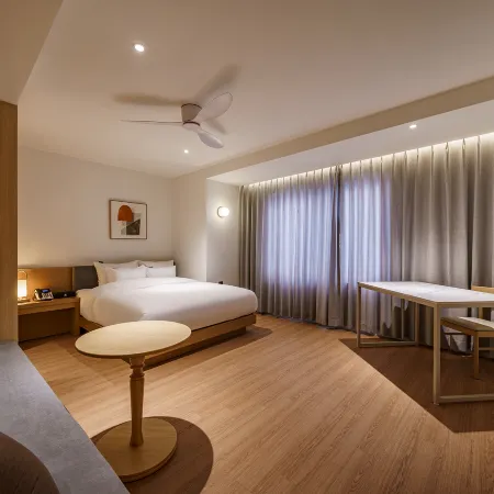 Brown Dot Hotel Daegu Suseong Отели рядом с достопримечательностью «Национальный музей Тэгу»
