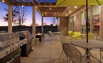 Home2 Suites by Hilton Woodbridge Potomac Mills