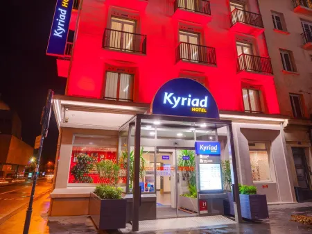 Kyriad Rennes Centre Gare Отели рядом с достопримечательностью «Университет Ренн 1»