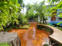 Uthaithani Resort Hotel di Uthai Thani