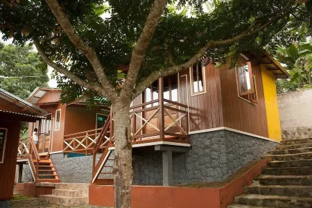 Guest House Quinta Natural Bangalots
