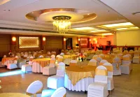 L'Elegant Hotel by Ace Manor - 3-Star