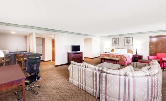 Clarion Hotel