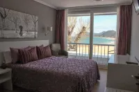Hotel Las Olas Hotels in Laredo