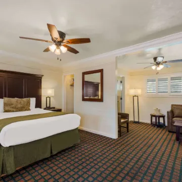 Clarion Collection Carmel Oaks Inn Hotels near Pat Areias Sterling