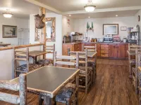 Super 8 by Wyndham Kalispell Glacier National Park