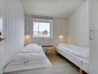 "Nyssa" - 350m from the Sea - Bathtub