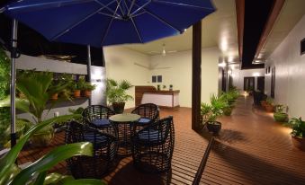 Island Home Inn