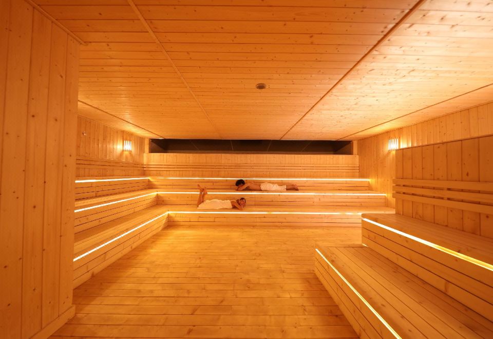 1. 요코 온센 광한..