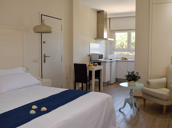 Aparthotel Novo Sancti Petri