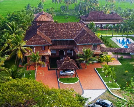 Kumarakom Heritage Resort クマラコムのホテル
