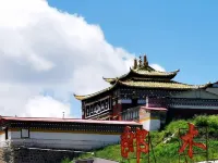 Luqulangmusi Zhongyuan Holiday Hotel Hotel a Luqu