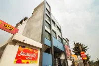 Hotel Aalishan Shanvi Bulding Material 주변 호텔