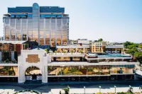 Seven Visions Resort and Places, the Dvin Hotel a 