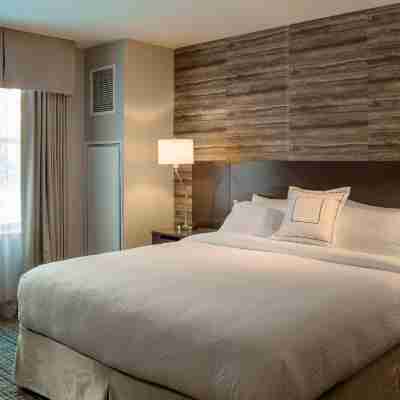 Fairfield Inn & Suites Waterbury Stowe Rooms